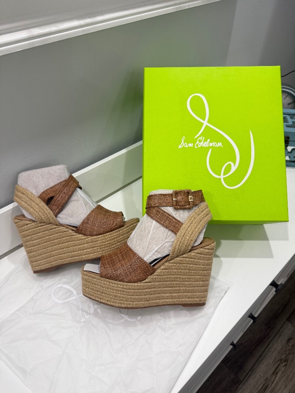 New in Box Sam Edelman brown Espadrille platform wedges size 8.5